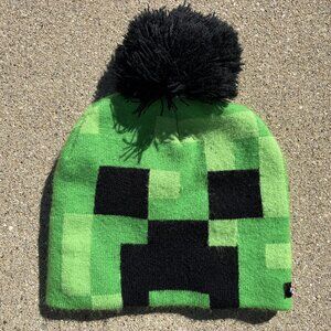 Minecraft Creeper Mojang Beanie Toque Youth One Size Green Knit 100% Acrylic Pom